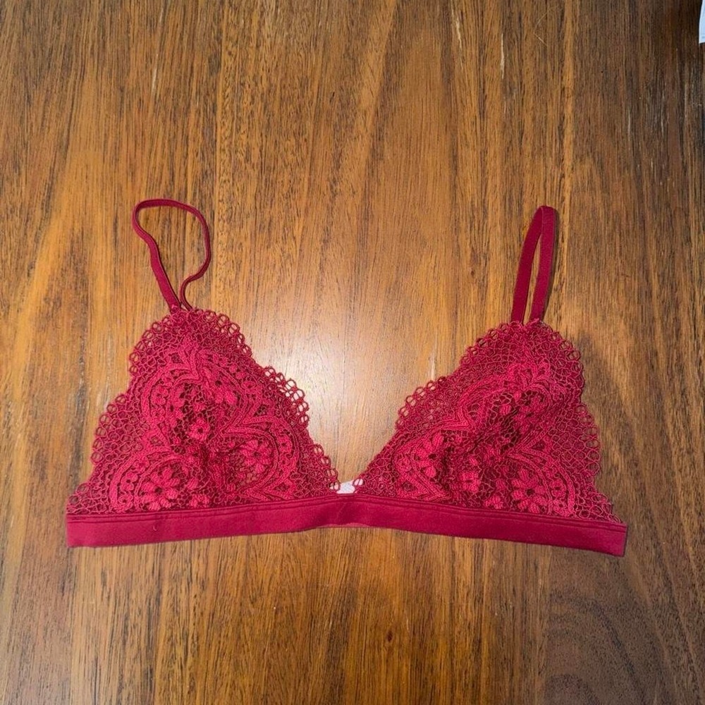 Victoria's secret red laced bralette M Coquette, kawaii, romantic, sexy